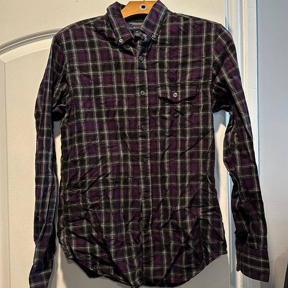 American Eagle Pocket Button Down - Picture 1 of 4